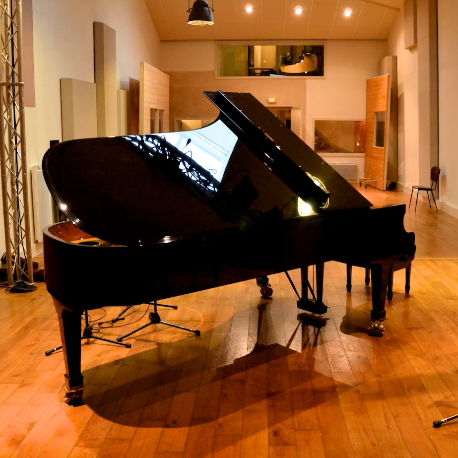 Piano Fazioli F278 au Studio Sextan