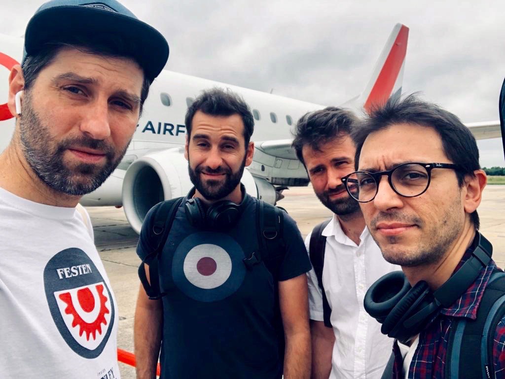 Festen sur le tarmac